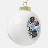 Veelkleurige cirkels, grafisch patroonontwerp. keramische bal ornament (Links)