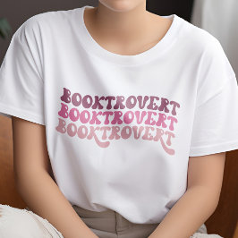 Veelkleurige Roze Retro Booktrovert Book Lover T-shirt