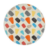 Veelkleurige steentjes op witte achtergrond snijplank (Voorkant)