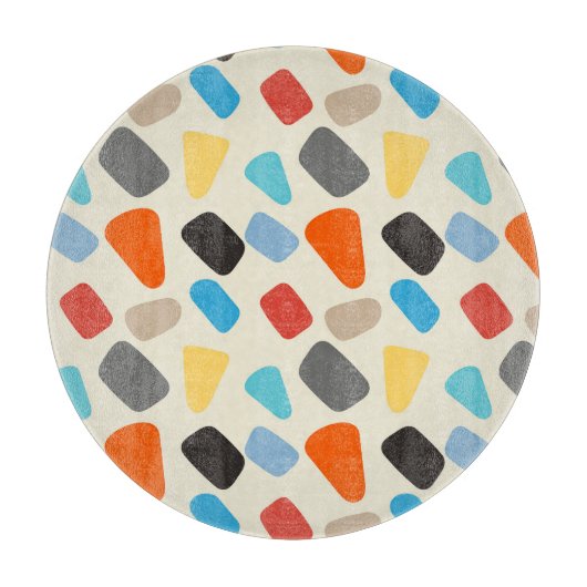 Veelkleurige steentjes op witte achtergrond snijplank (Voorkant)