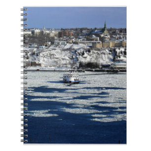 veerboot op de rivier de Saint Lawrence, Quebec Notitieboek