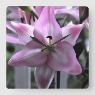 veerkracht van bloemen vierkante klok