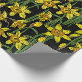 Veernige Narcissus Daffodils op Black Bold Floral Cadeaupapier (Hoek)