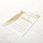 Veertig & Fabulous! Gouden folie jurk 40e verjaard Folie Uitnodiging (Gedraaid)