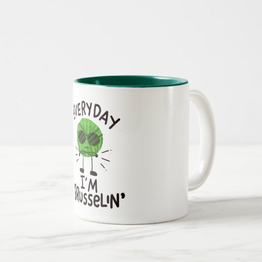Vegan Brussels Sprouts Tweekleurige Koffiemok (Voorkant rechts)