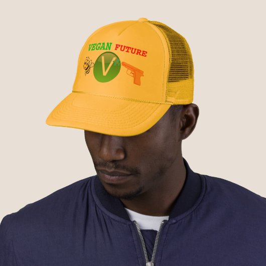 Vegan Future (Bee V Pistool) Trucker Pet (In situ)
