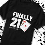 Vegas 21st Birthday - Birthday Party in Las Vegas T-shirt<br><div class="desc">Ga je naar feest in Las Vegas voor je 21ste verjaardag? Dit Vegas 21ste verjaardagsontwerp is perfect om alle bartenders eindelijk te laten weten dat je legaal bent. Doe alles wat een 21-jarige kan doen in één Las Vegas weekend getaway - heb je eerste (legale) drink, ga wat gokken en...</div>