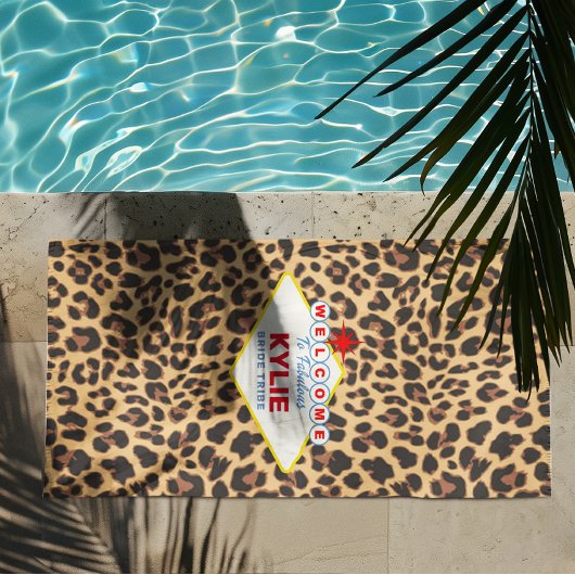 Vegas Sign gepersonaliseerde luipaard print Strandlaken
