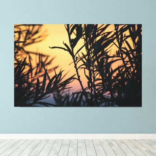 Vegetatie bij zonsondergang canvas afdruk (Insitu (Houten vloer))
