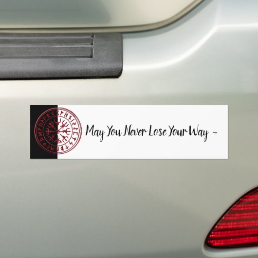Vegvisir (roodachtig) Bumpersticker (Op auto)