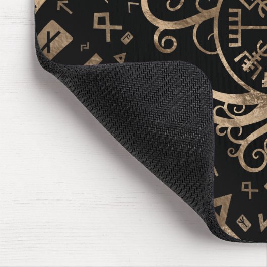 Vegvisir Tree of life Yggdrasil and Runes Muismat (Hoek)