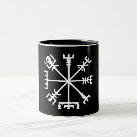Vegvísir (Viking Compass) Tweekleurige Koffiemok (Center)