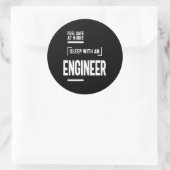 Veilig in nachtslaap met een technicus ronde sticker (Tas)