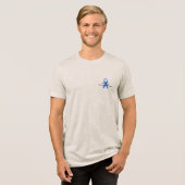 Veilige Plek – Preventie van Kindermishandeling Be Tri-Blend Shirt (Voorkant volledig)