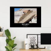 VEILIGHEID is een illusie Demotivationeel Poster (Thuiskantoor)