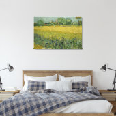 Veld met bloemen nabij Arles Canvas Afdruk (Insitu (Slaapkamer))
