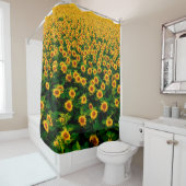 Veld met felgele zonnebloemen op zonnige dag. douchegordijn (In situ)