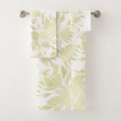 Veldbloemen Lace Textured Golden White Bad Handdoek (Insitu)