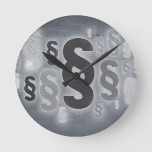 Vele paragrafen voor het betonwandconcept ronde klok