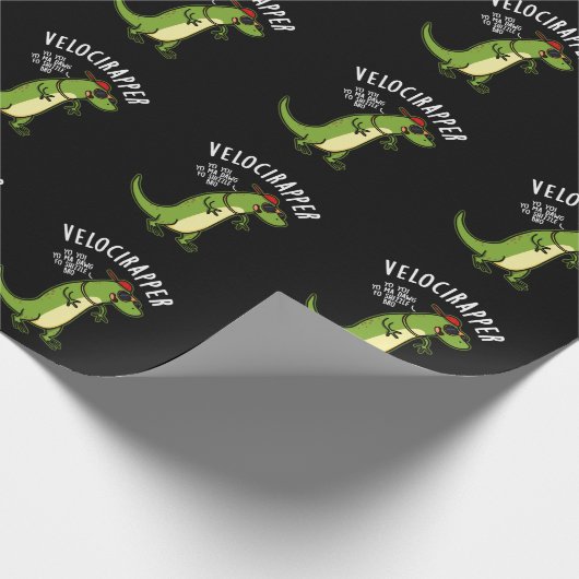Veloci-rapper Funny Dinosaur Pun Dark BG Cadeaupapier (Hoek)