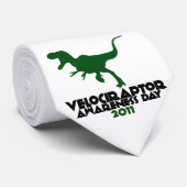 Velociraptor Awareness Day 2011 Stropdas (Opgerold)