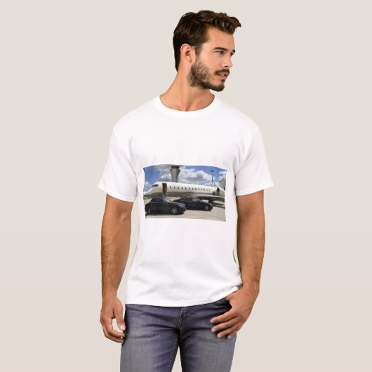 "Velocity Vogue: Luxe Jet & Auto Mode" T-shirt (Voorkant volledig)