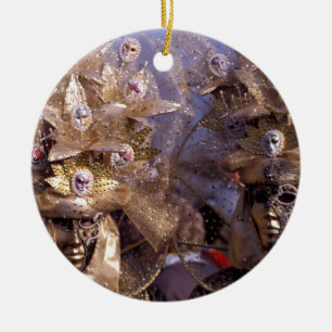 Venetiaans paar met gouden carnavalskostuums keramisch ornament