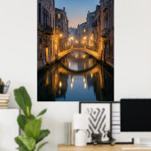 Venetiaanse Kanaalbrug in de schemering Poster (Thuiskantoor)