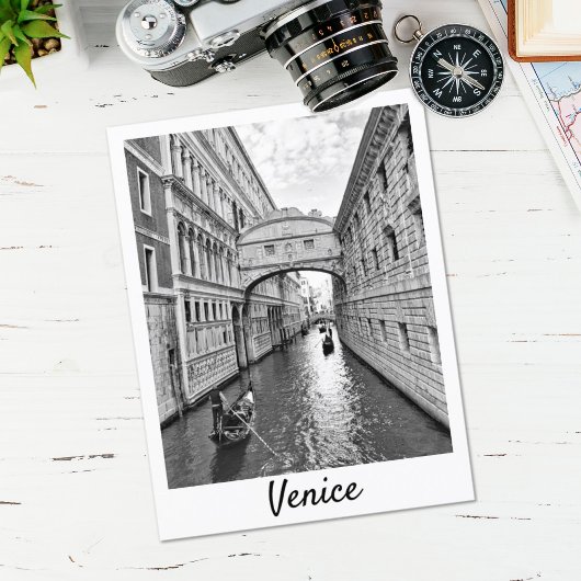 Venetië Bridge of Sighs Black white met gondolier Briefkaart