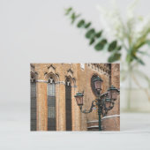 Venetië, Veneto, Italië - Een lamppost staat op zi Briefkaart (Staand voorkant)