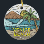 Venice Beach California  Keramisch Ornament<br><div class="desc">Met de hand van Venice Beach getekende illustratie met bergen en golven op de achtergrond. Ideaal voor iedereen die graag Venetië Beach bezoekt.</div>