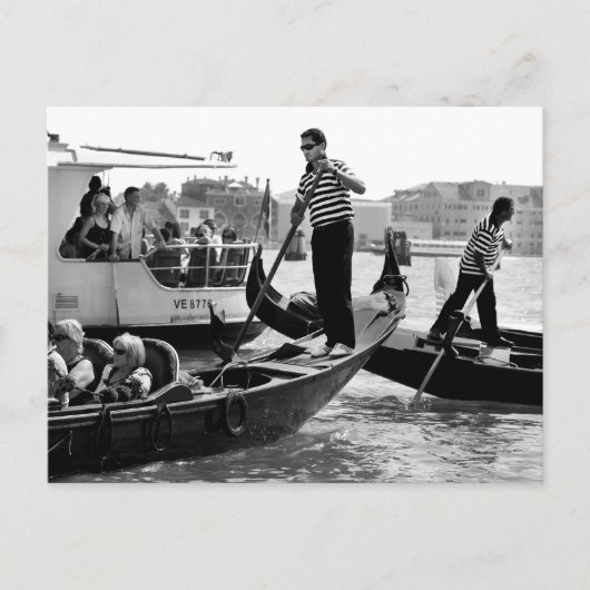 VENICE GONDOLIERS IN BLACK EN WHITE BRIEFKAART (Voorkant)