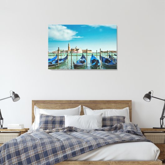 Venice Grand Canal met blauwe iconische gondels Canvas Afdruk