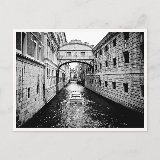 Venice Italy Canal Boat Black & White Briefkaart (Voorkant)