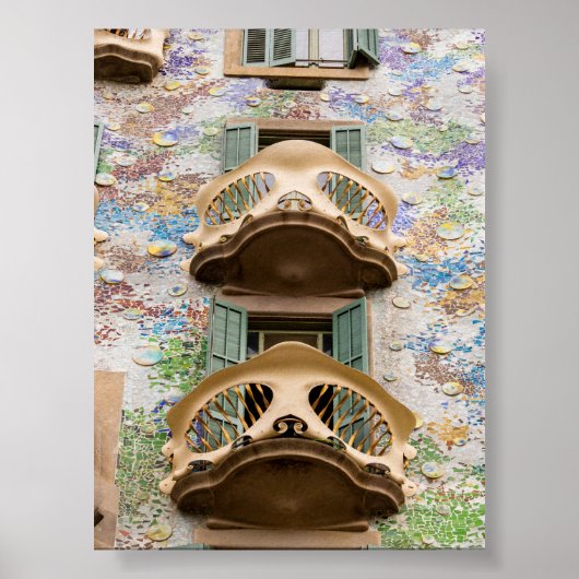 Vensters van Casa Battlo in Barcelona Poster (Voorkant)