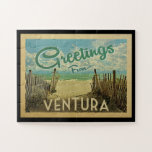 Ventura Beach Vintage Travel Legpuzzel<br><div class="desc">Deze groeten van het  briefkaart Ventura zijn voorzien van een zandig strand met een mooi oceaanwater uit turquoise en boven het zee,  een blauwe hemel met blauw witte wolken. In de klassieke reisstijl.</div>