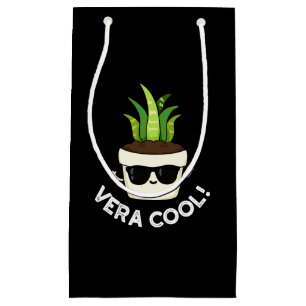 Vera Cool Funny Aloe Vera Pun Dark BG Klein Cadeauzakje