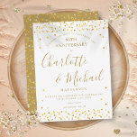 Verander de Datum 50th Jubileum Gold Hearts Aankondigingskaart<br><div class="desc">Met delicate gouden liefdesharten met gouden scriptnamen. Pas je aan met je speciale gouden verjaardag van vijftig jaar...  verander je datumgegevens in het schrift. Ontworpen door: Thisnotme©</div>