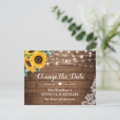 Verander de datum Rustieke zonnebloem snoer licht  Briefkaart (Staand voorkant)