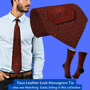 Verander Initiaal, leder ziet er donkerrood uit Stropdas