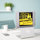 Verander je dromen sticker (Laptop op bureau)