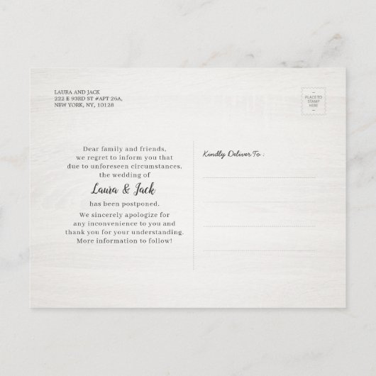 Verandering van plan Wedding Postponed Champagne G Aankondigingskaart (Achterkant)