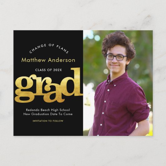 Verandering van plannen afstuderen zwarte goudtypo uitnodiging briefkaart (Voorkant)