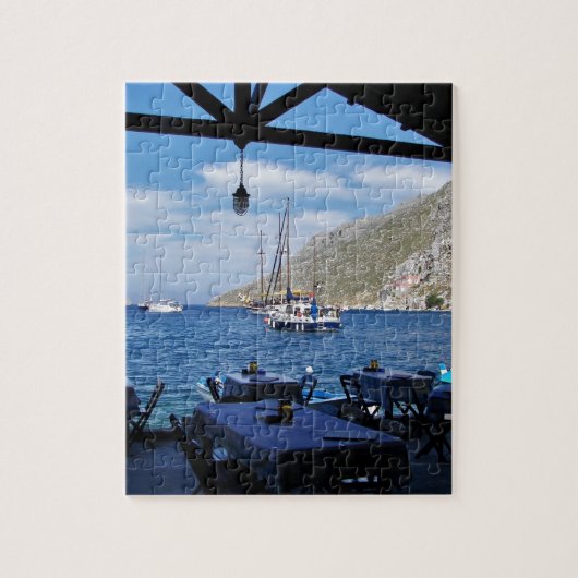 Verankerd buiten de Taverna Legpuzzel (Verticaal)