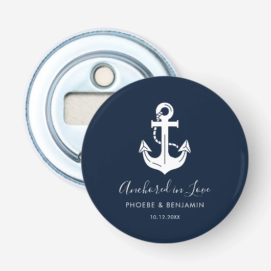 Verankerd in liefde Nautisch gepersonaliseerd huwe Button Flesopener (Voorkant)