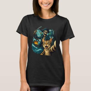 Verbaasde Bange Kat Selfie Met Skelet Piraat K T-shirt