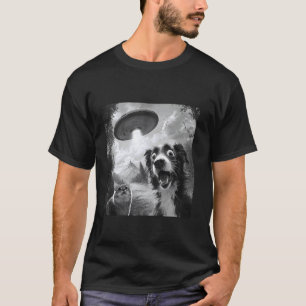 Verbaasde kat selfie met alien UFO grappige kat ma T-shirt