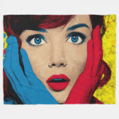 Verbaasde vrouw in popart fleece deken (Voorkant (Horizontaal))