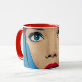 Verbaasde vrouw in popart mok (Voorkant links)