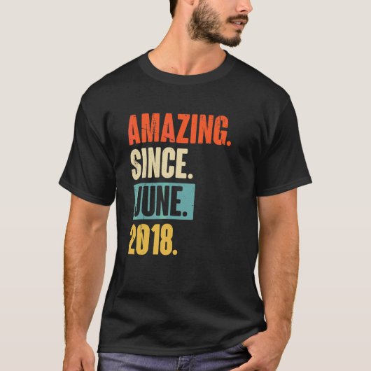 Verbazingwekkend sinds juni 2018 4 jaar oud 4e ver t-shirt (Voorkant)